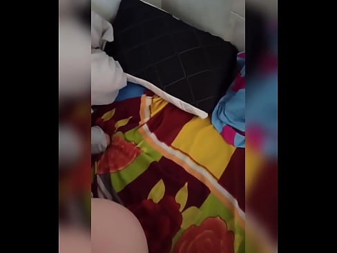 ❤️ Mwenzangu anakaa peke yake nyumbani kwa sababu mume wake anaenda likizo na mimi huchukua nafasi hiyo kumlamba na kumjaza maziwa. Ponografia ya mkundu ❌❤